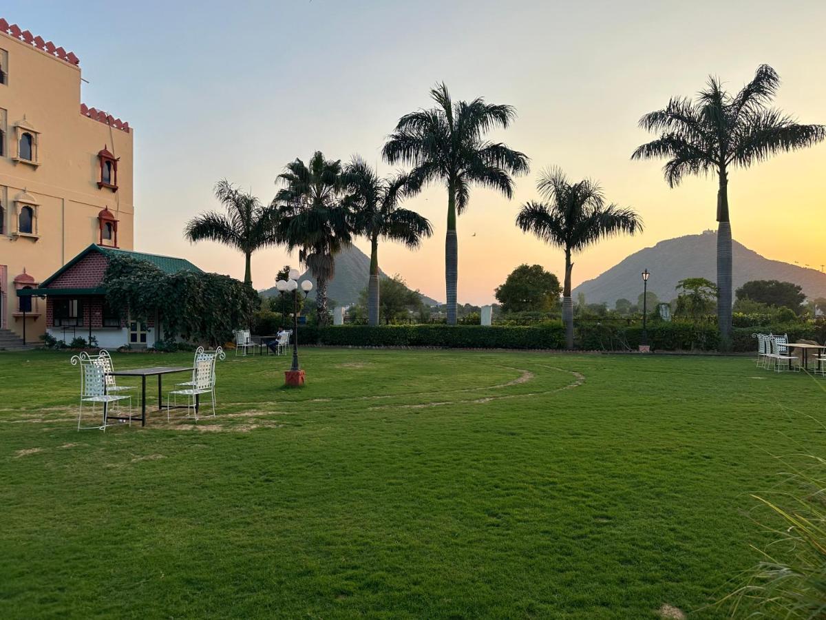 Pushkar Country Side Resorts Exterior photo