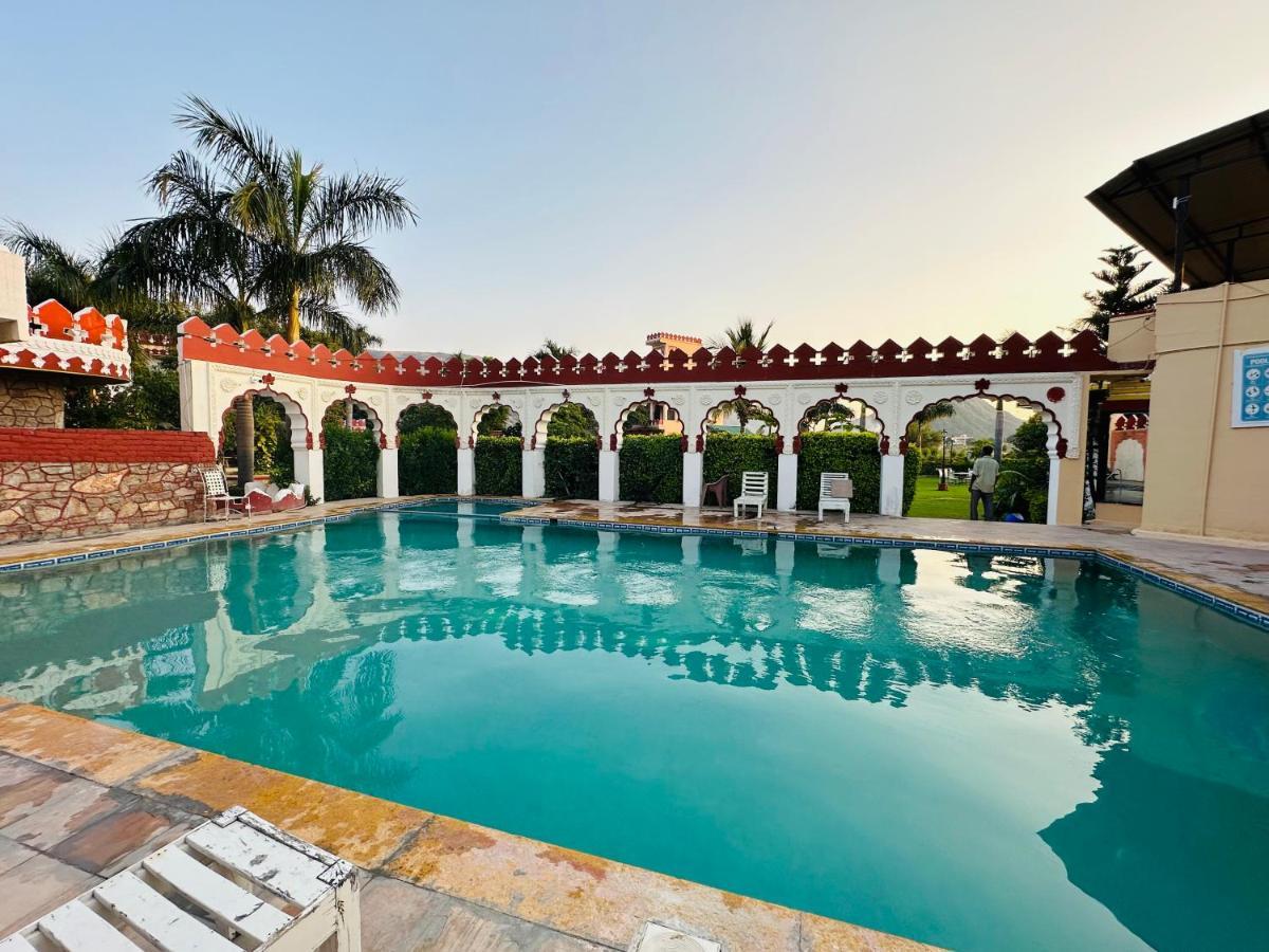 Pushkar Country Side Resorts Exterior photo
