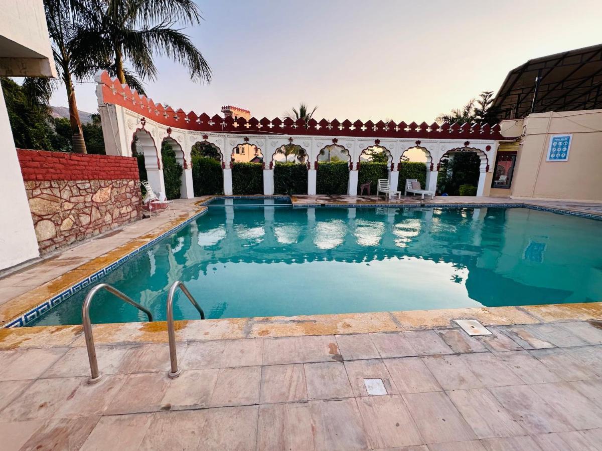 Pushkar Country Side Resorts Exterior photo