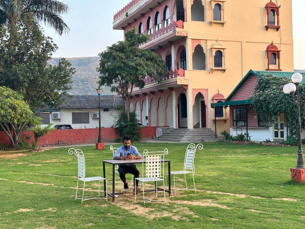 Pushkar Country Side Resorts Exterior photo