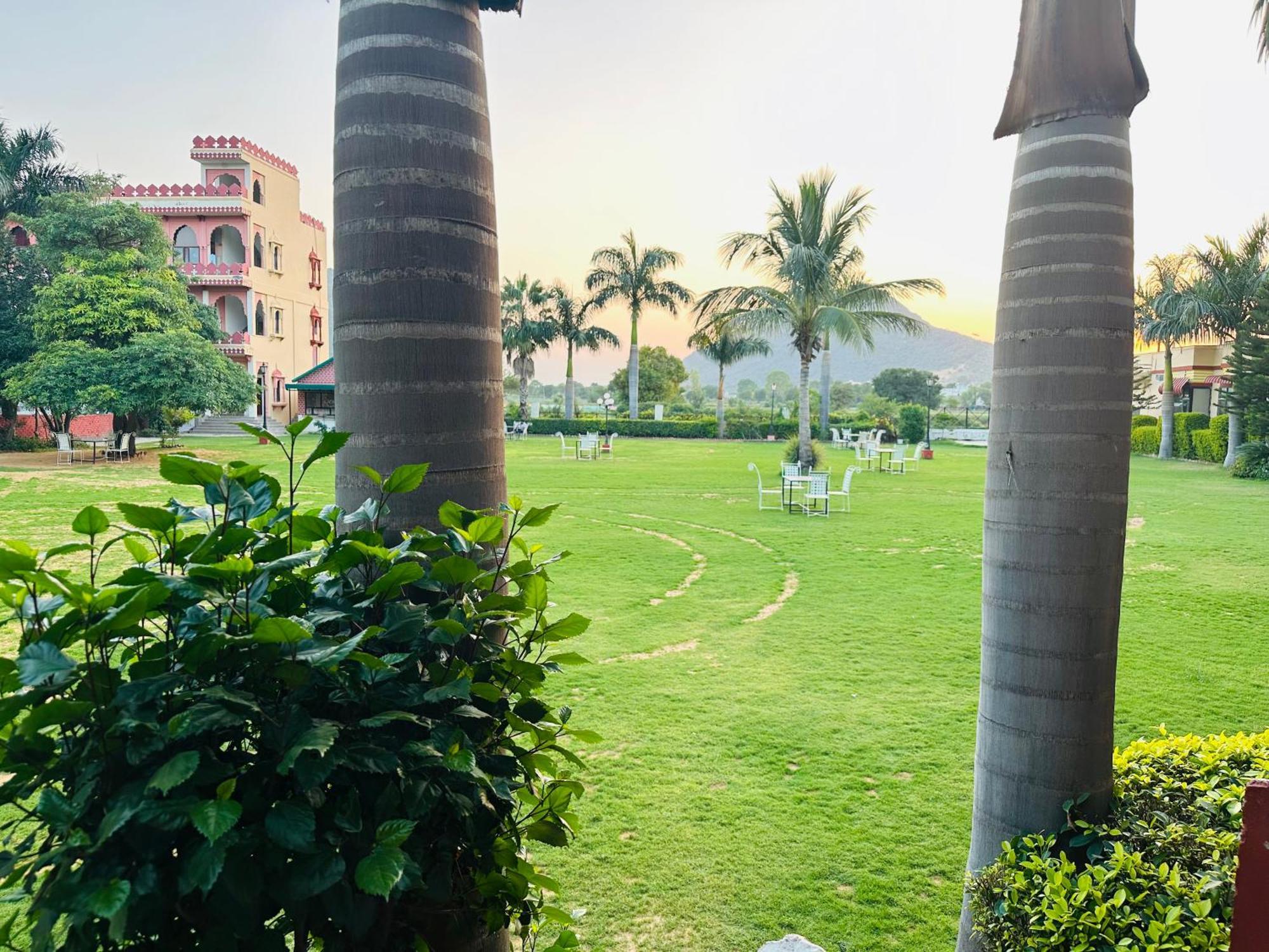 Pushkar Country Side Resorts Exterior photo
