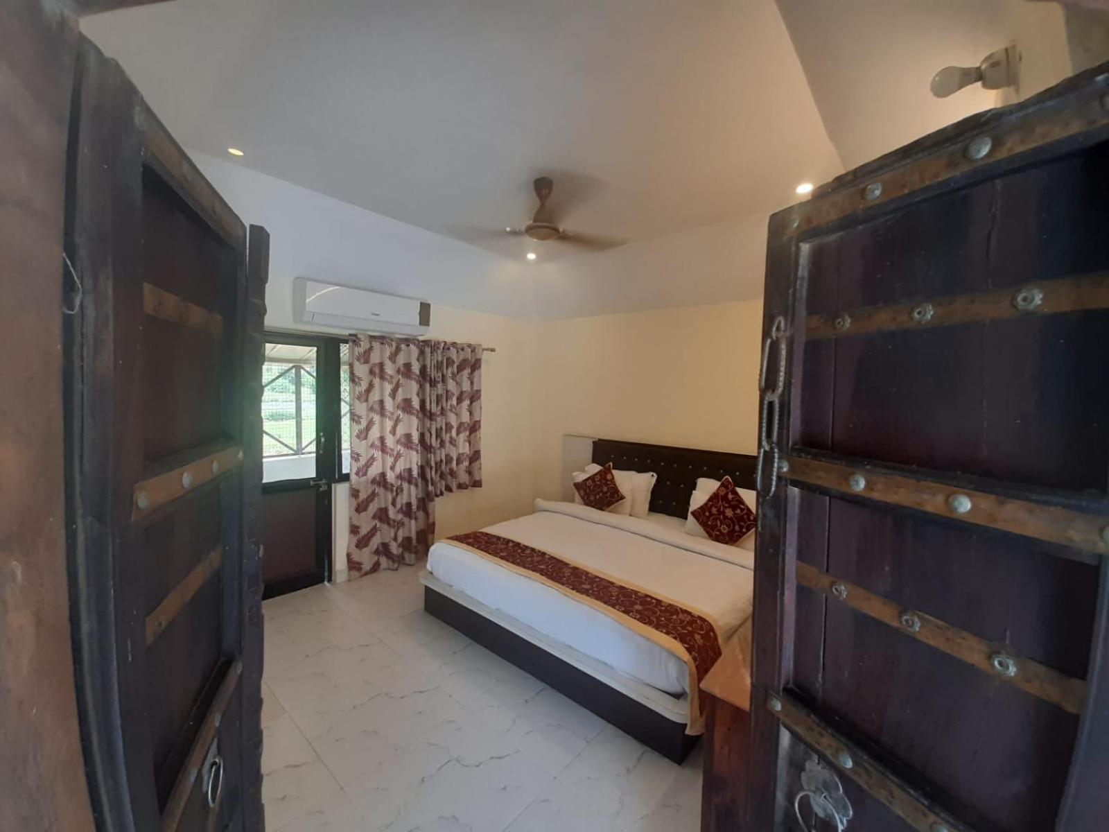Pushkar Country Side Resorts Exterior photo