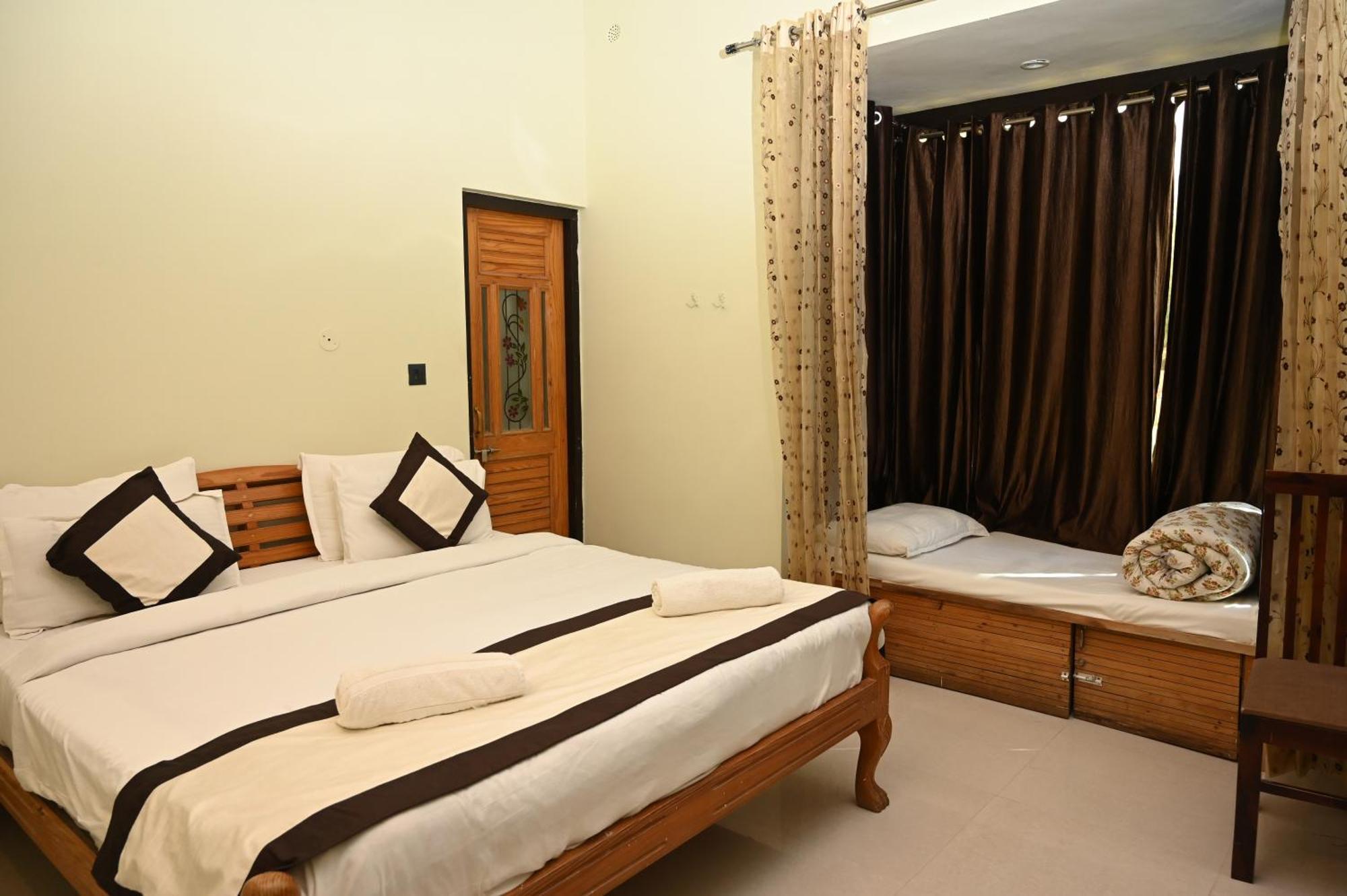 Pushkar Country Side Resorts Exterior photo