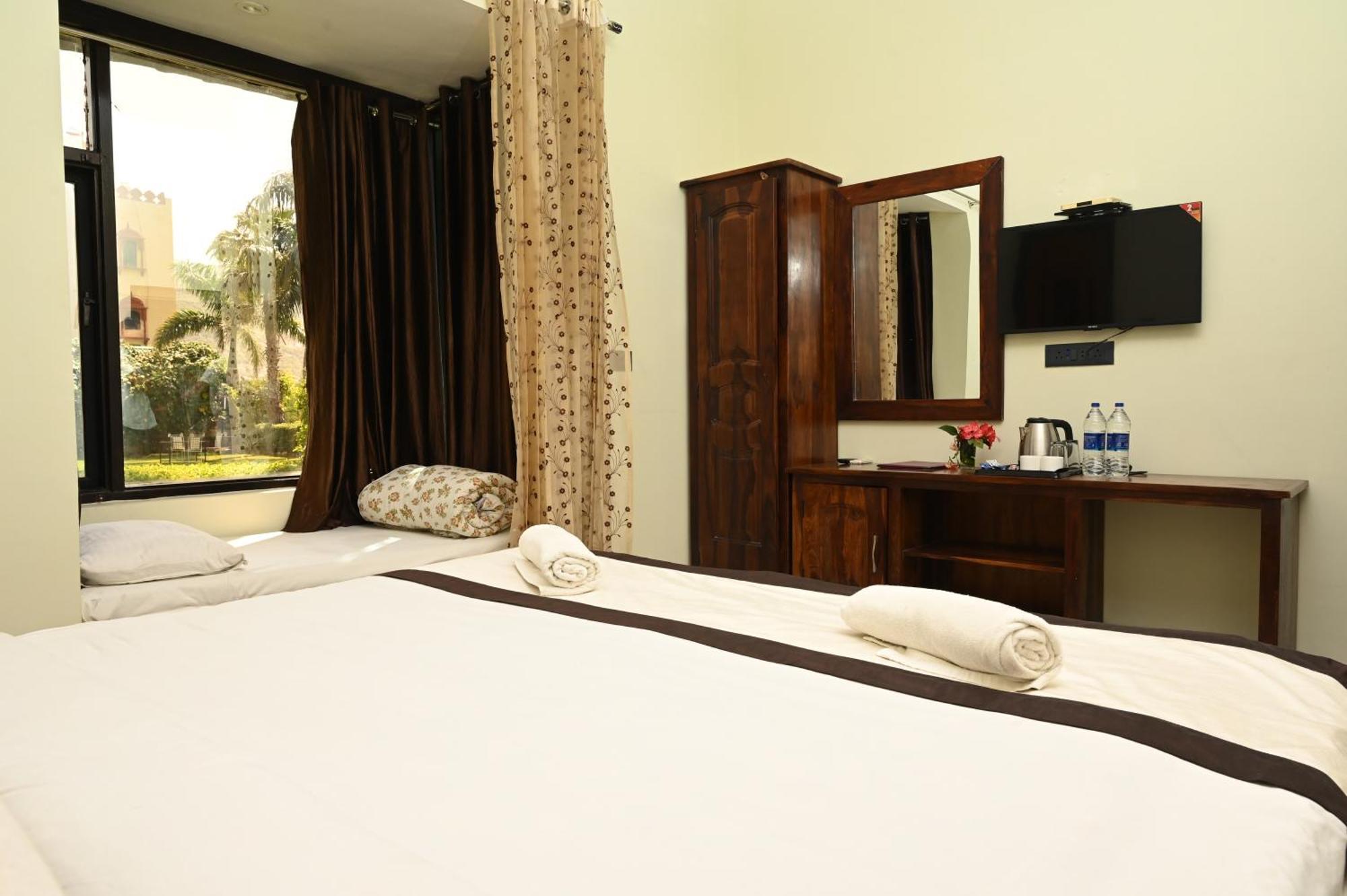 Pushkar Country Side Resorts Exterior photo
